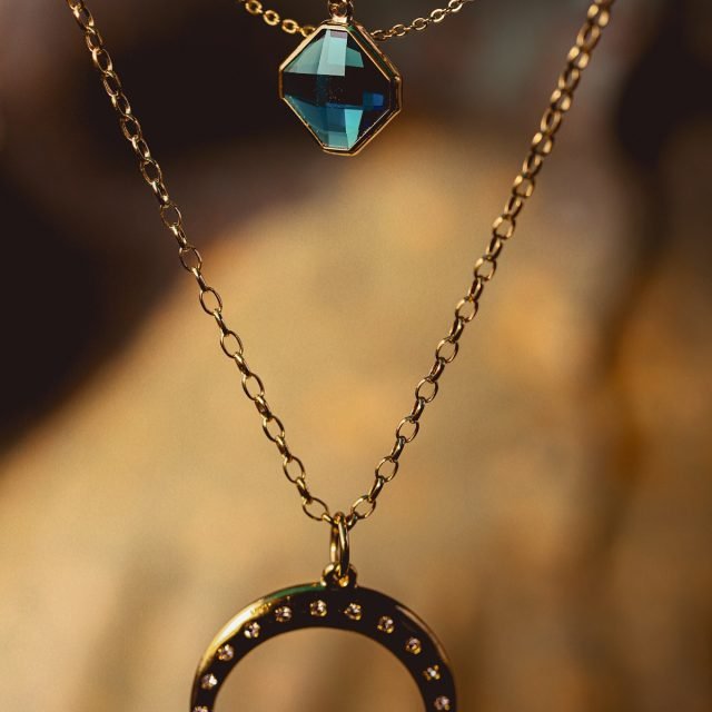 نظارة AZURE Frame